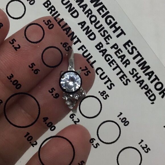 3/4 ct CZ Fashion Ring (H15) - Picture 4 of 6